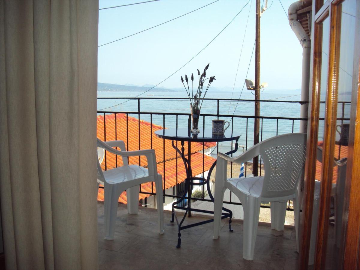 Artaki Beach Comfy Apartment Koróni Kültér fotó
